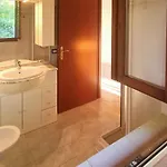 아파트 Residenza Agrifoglio-8 By Interhome